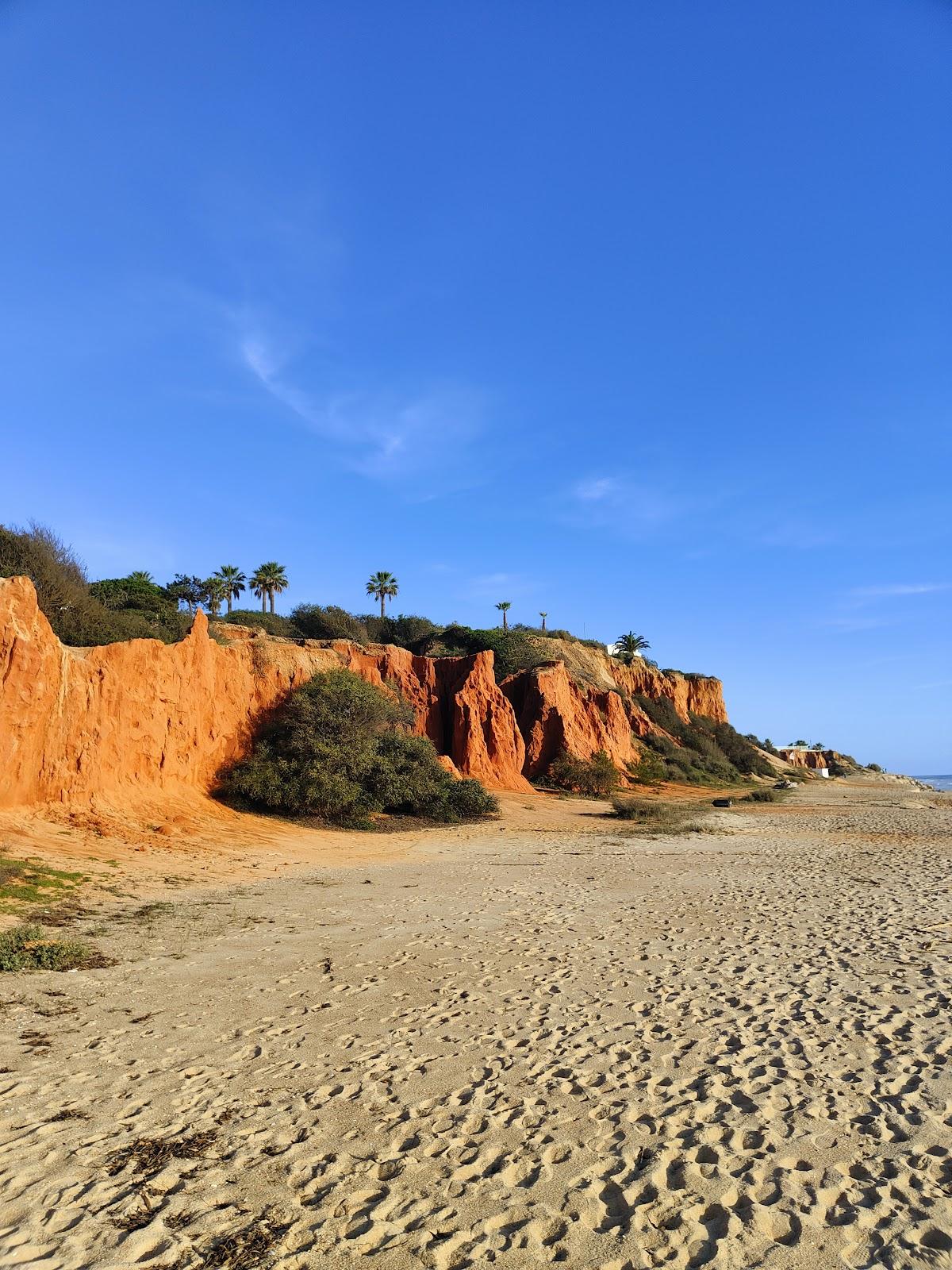 Sandee - Praia Do Almargem