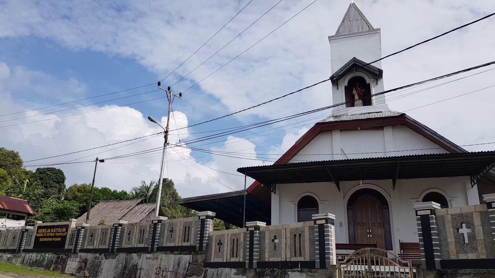 Sandee Gereja Katolik