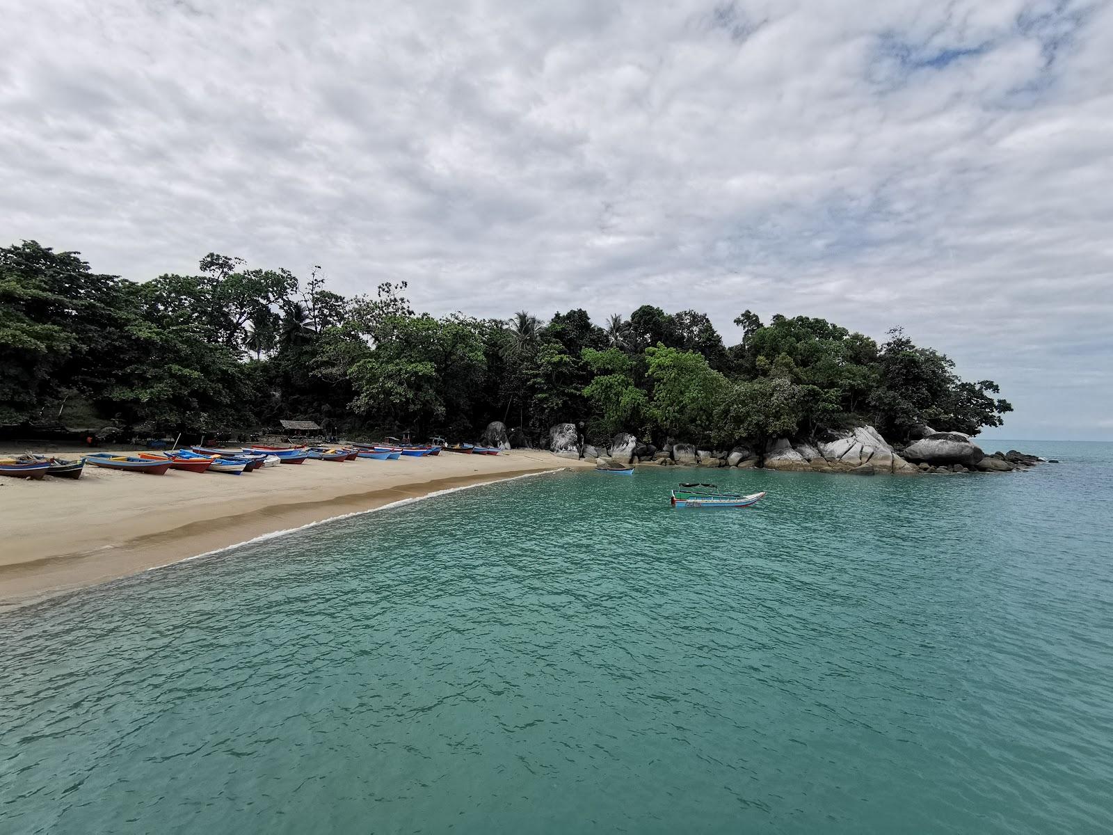 Sandee Pantai Teluk Uber