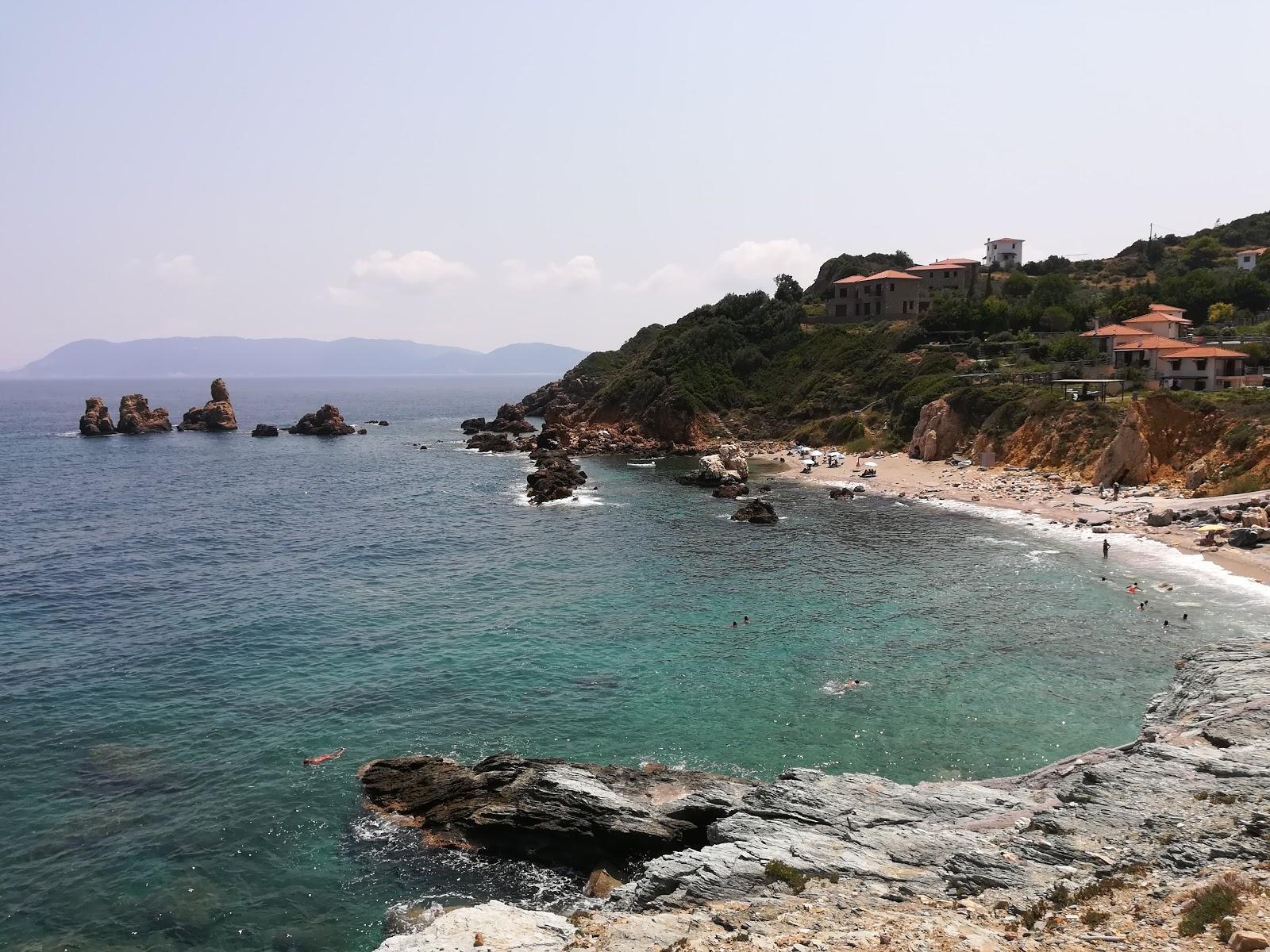 Sandee Mourtias Beach