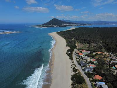 Sandee - Moledo Beach