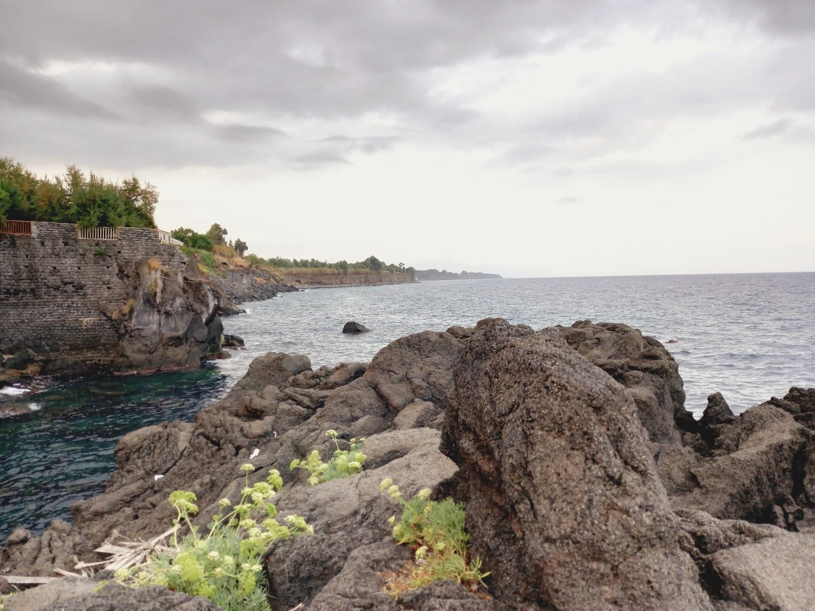 Sandee - Spiaggia Pozzillo