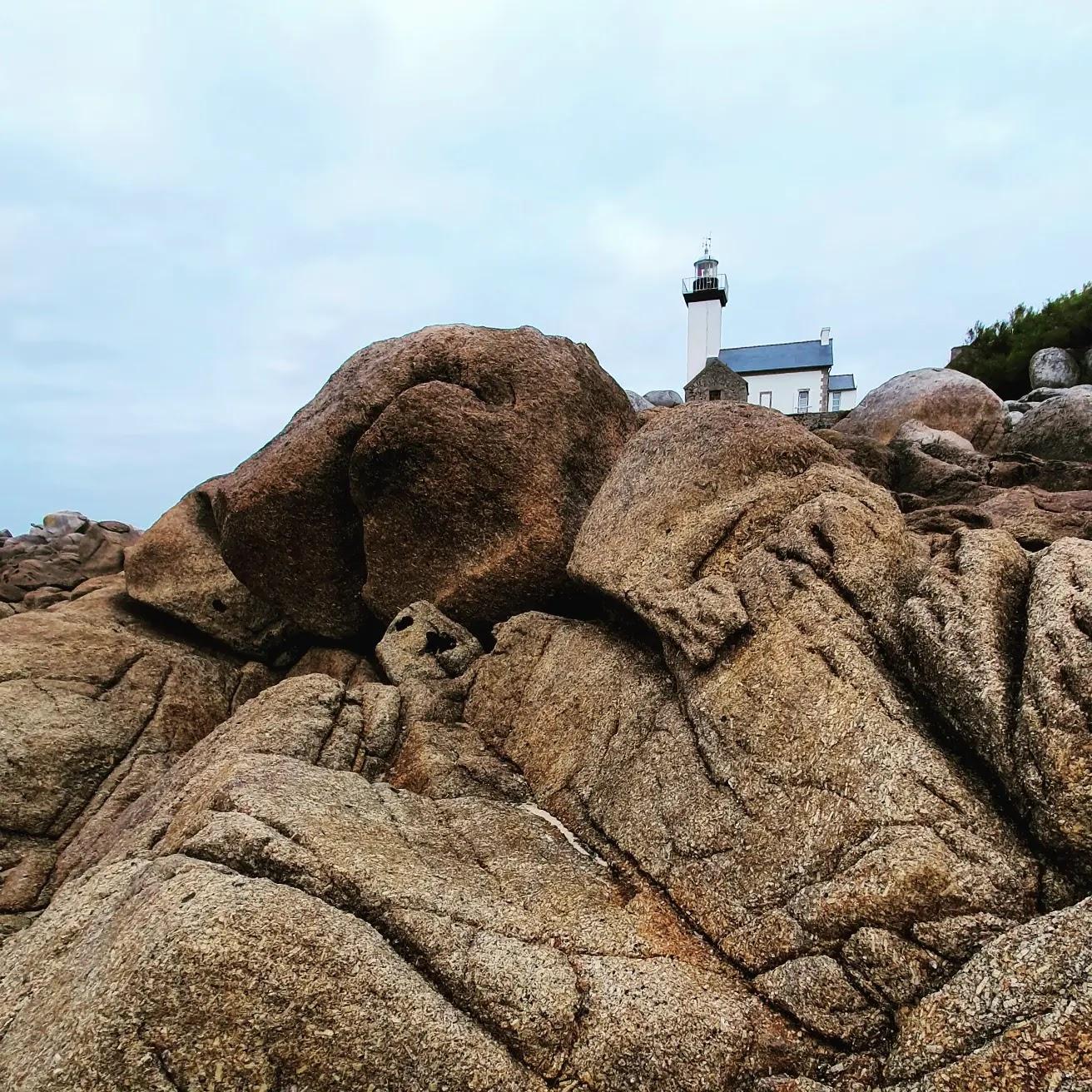 Sandee - Phare Beach