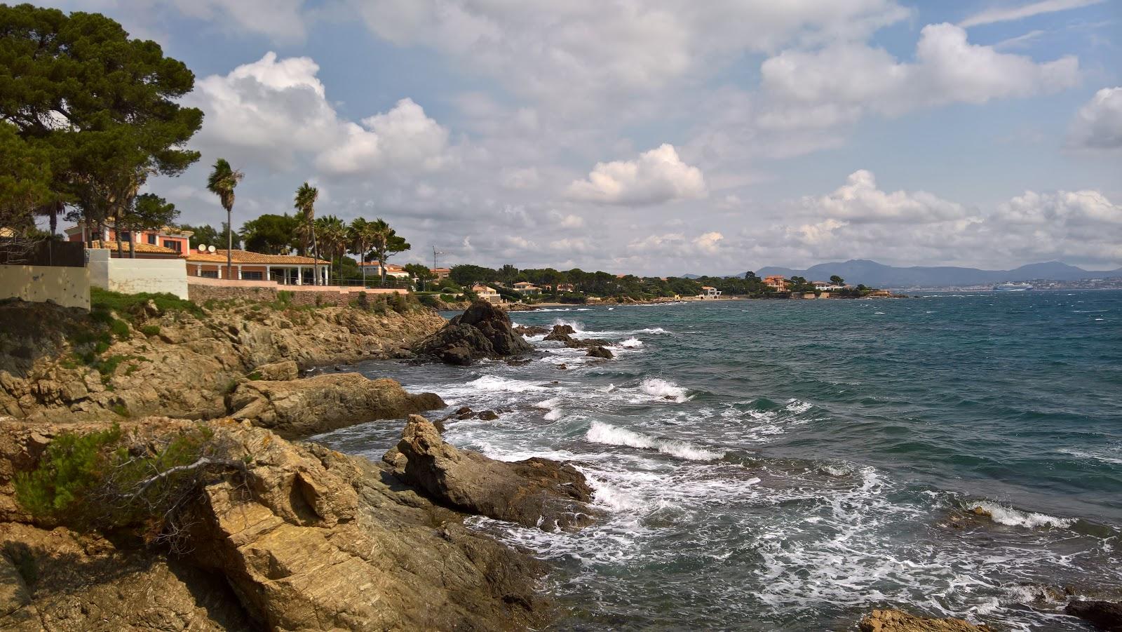 Sandee Beach De La Lauvette