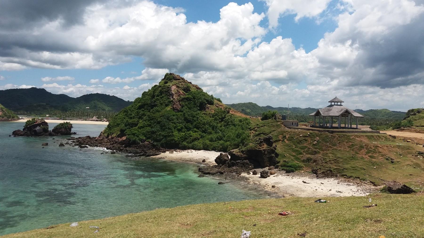 Sandee Pantai Seger Kuta Lombok Photo