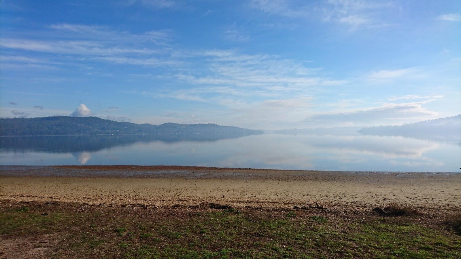 Sandee Paper Beach