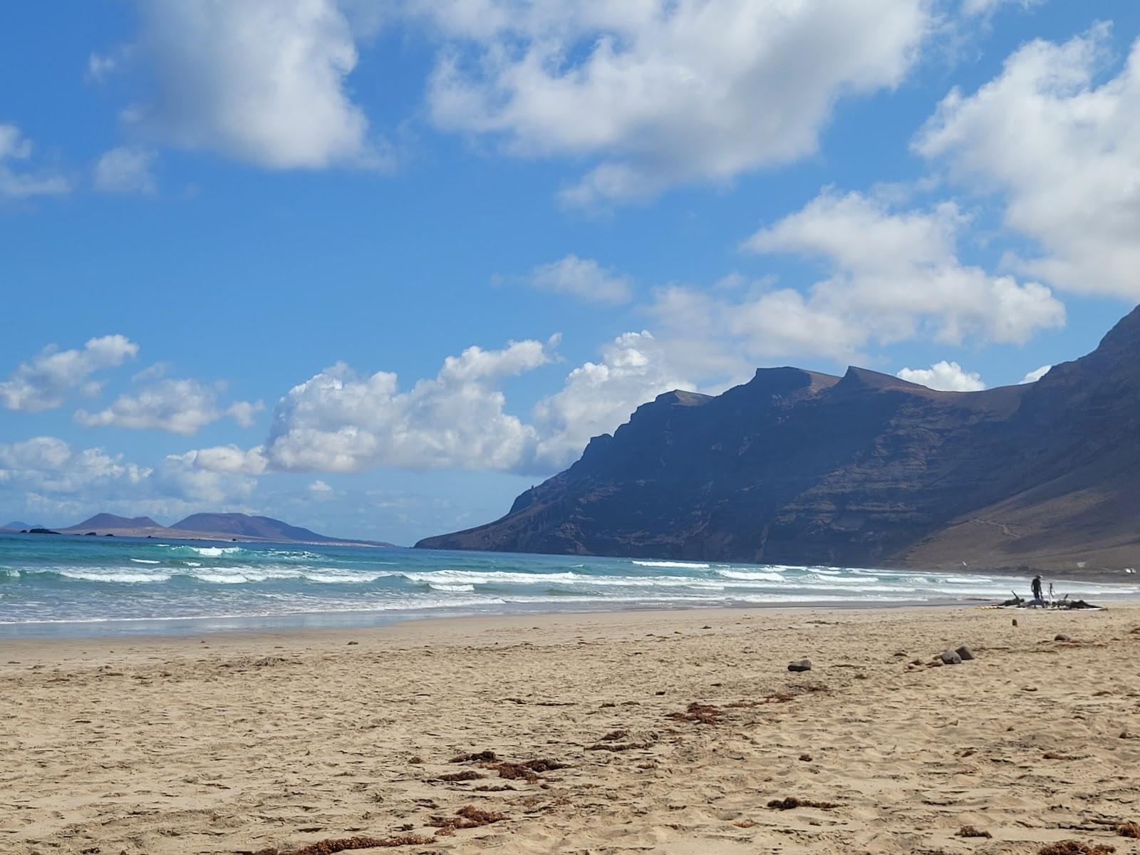 Sandee - Playa De Famara