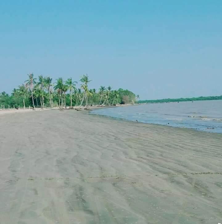 Sandee Letkhokkon