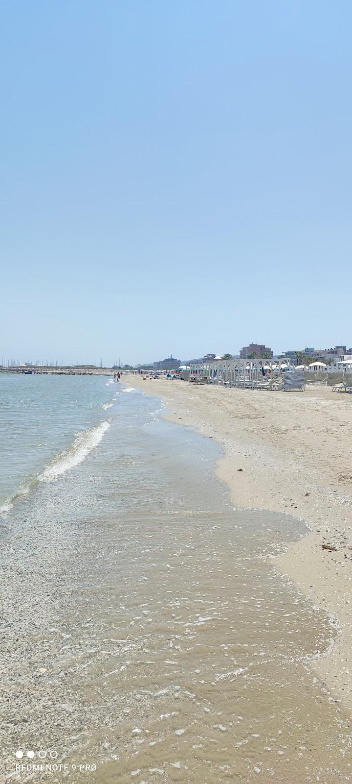 Sandee Qui Quo Qua Beach