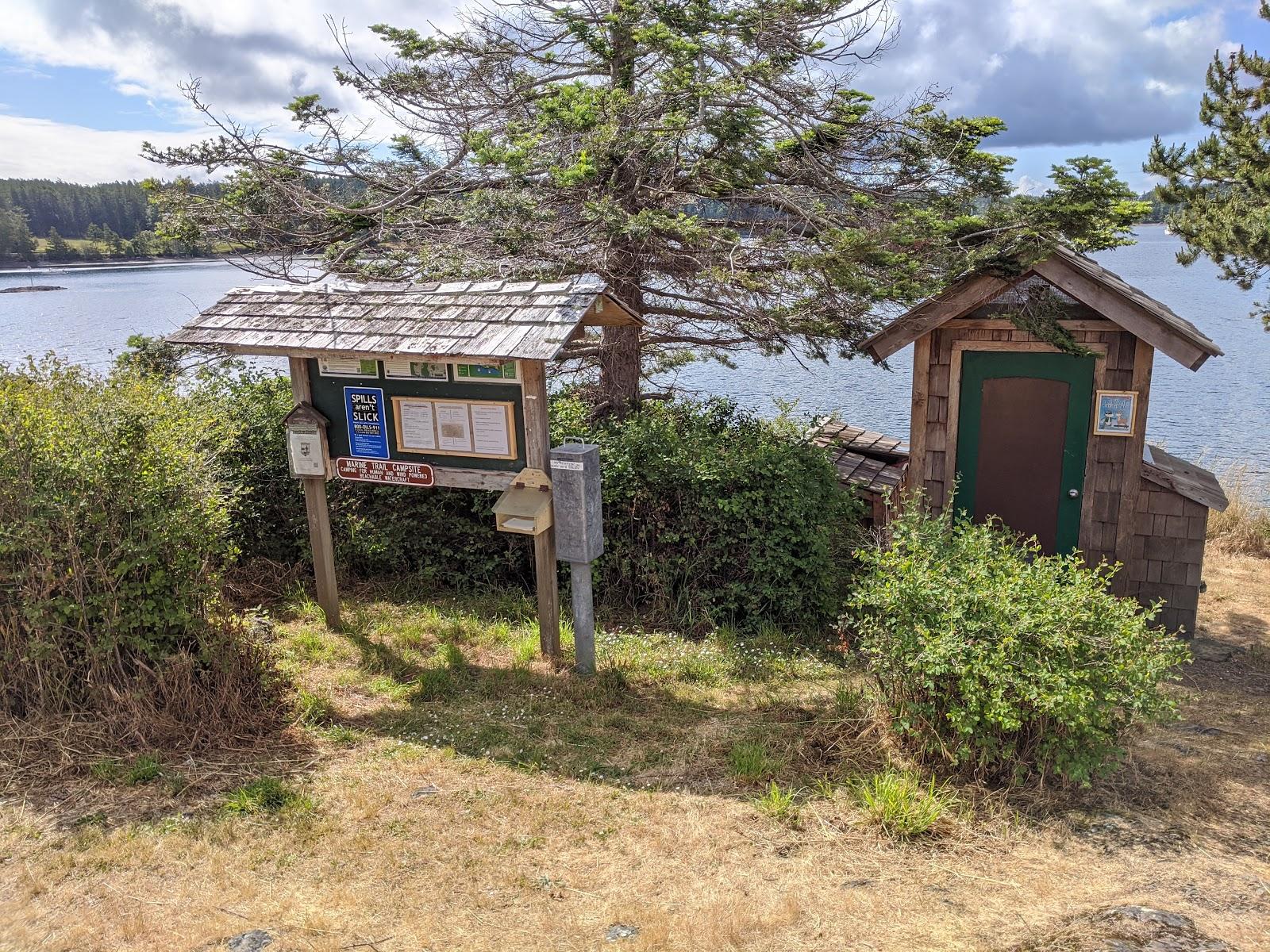 Sandee - Blind Island State Park