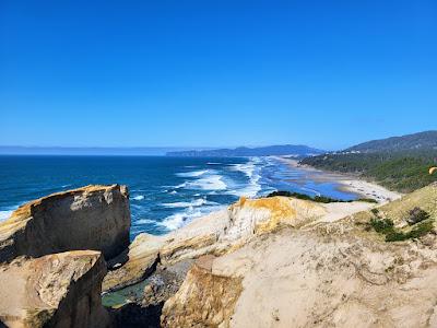 Sandee - Cape Kiwanda State Natural Area