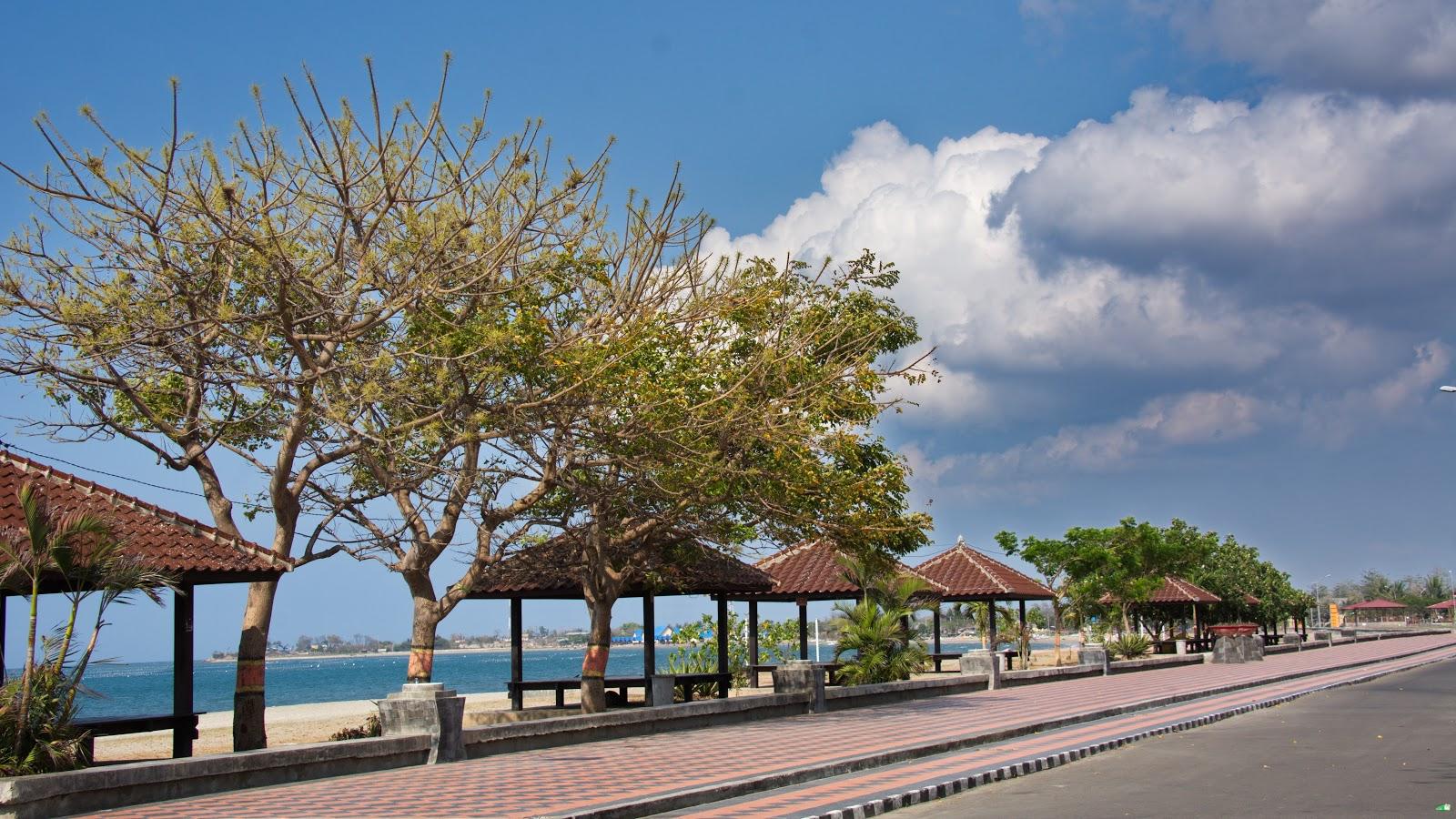 Sandee Pantai Marina Bantaeng