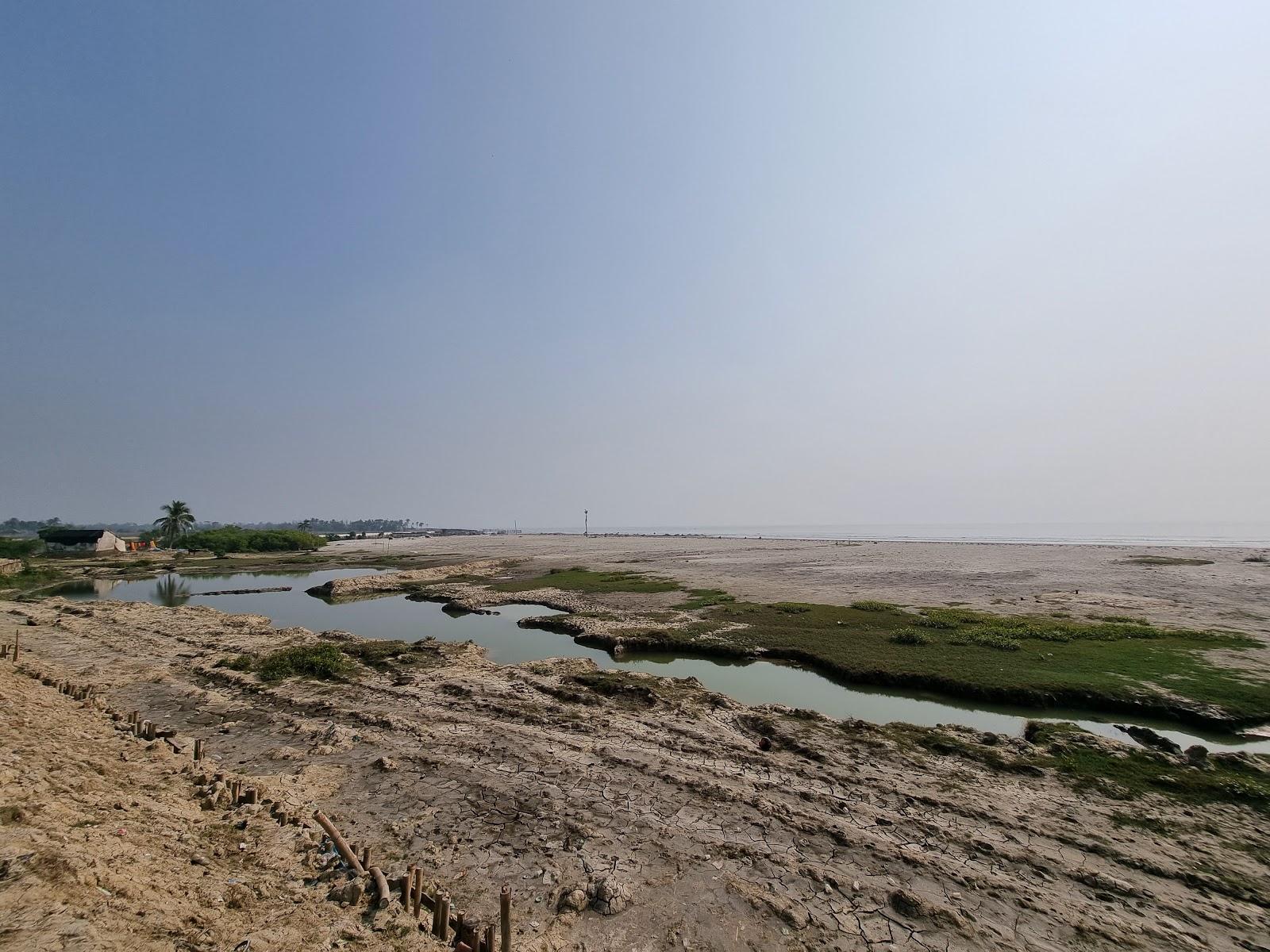 Sandee Dhablat Beach
