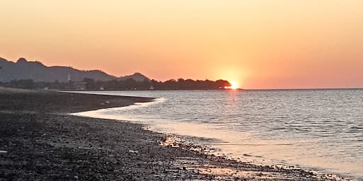 Sandee Pantai Wini Photo