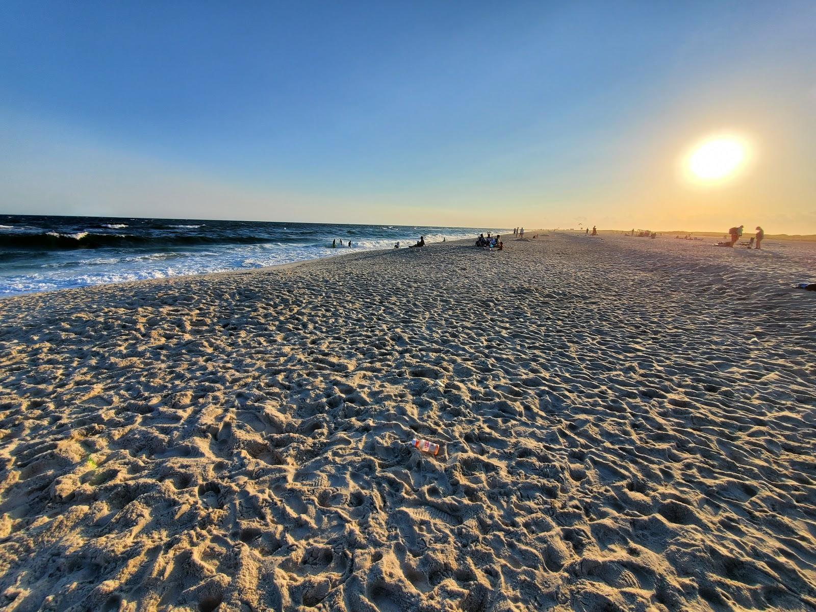 Sandee Lone Island Beach