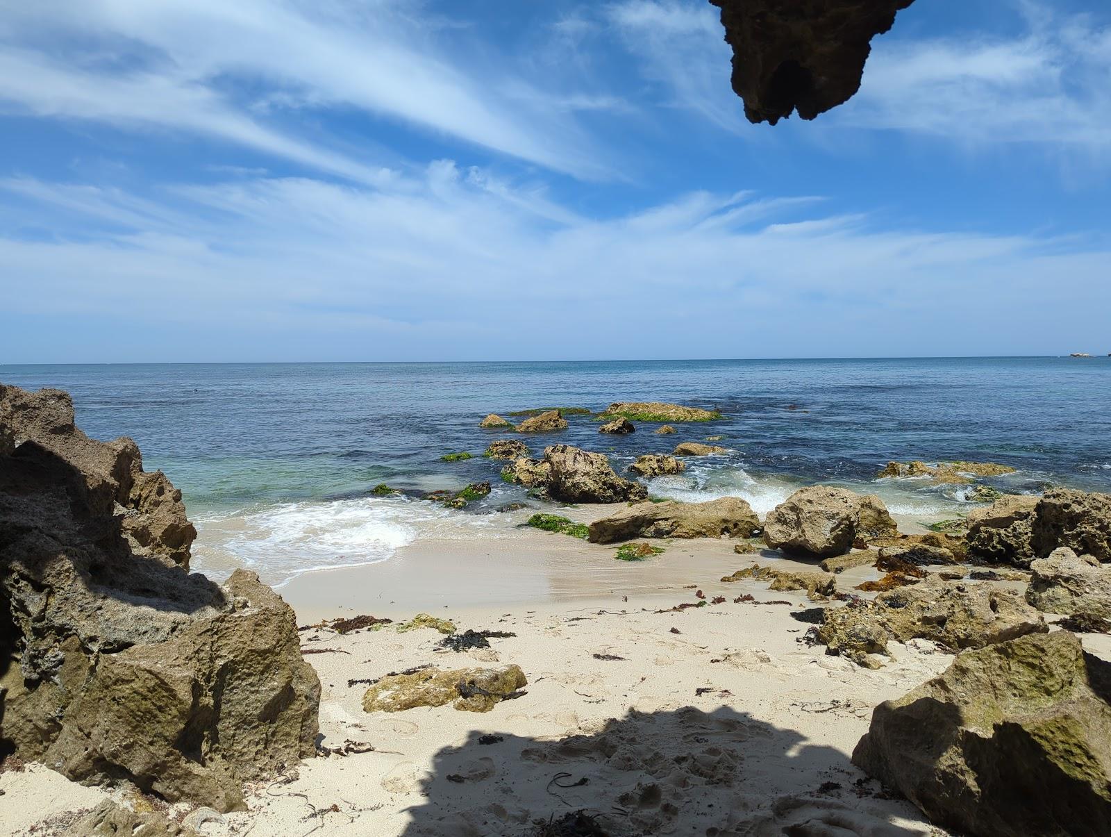 Sandee - Scaru Of Burns Beach