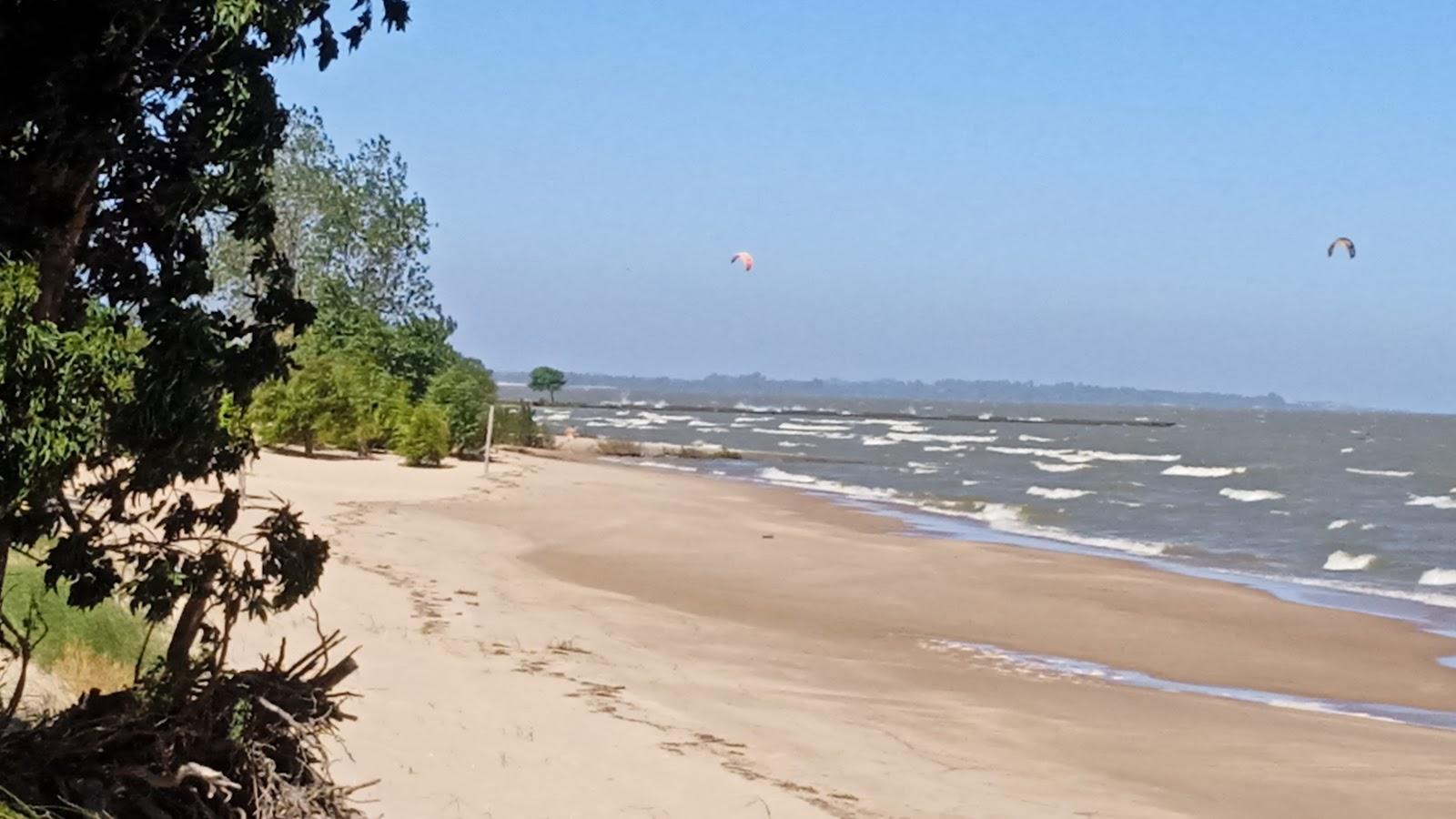 Sandee Sur Beach