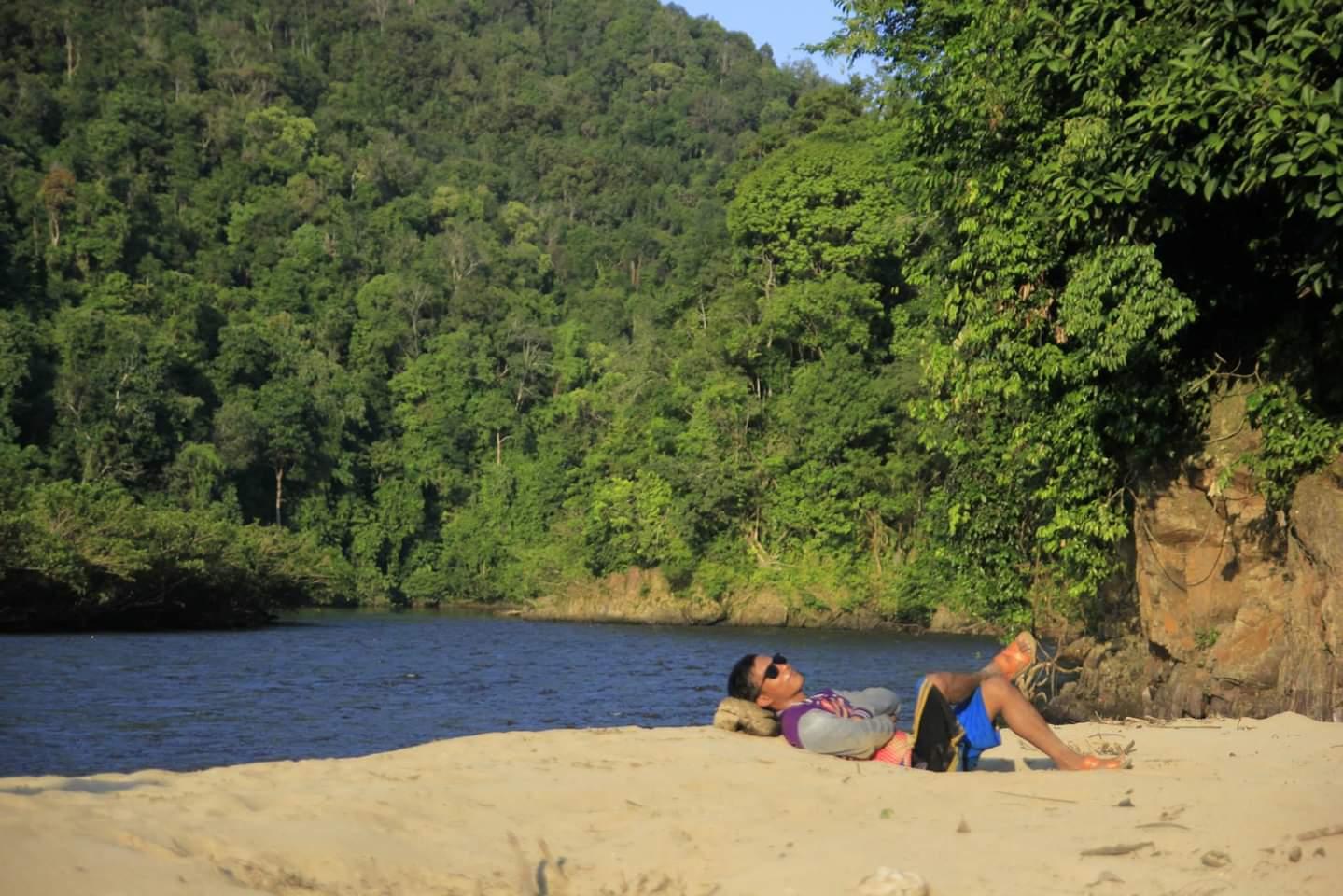 Sandee Tanjung Batu Beach Photo