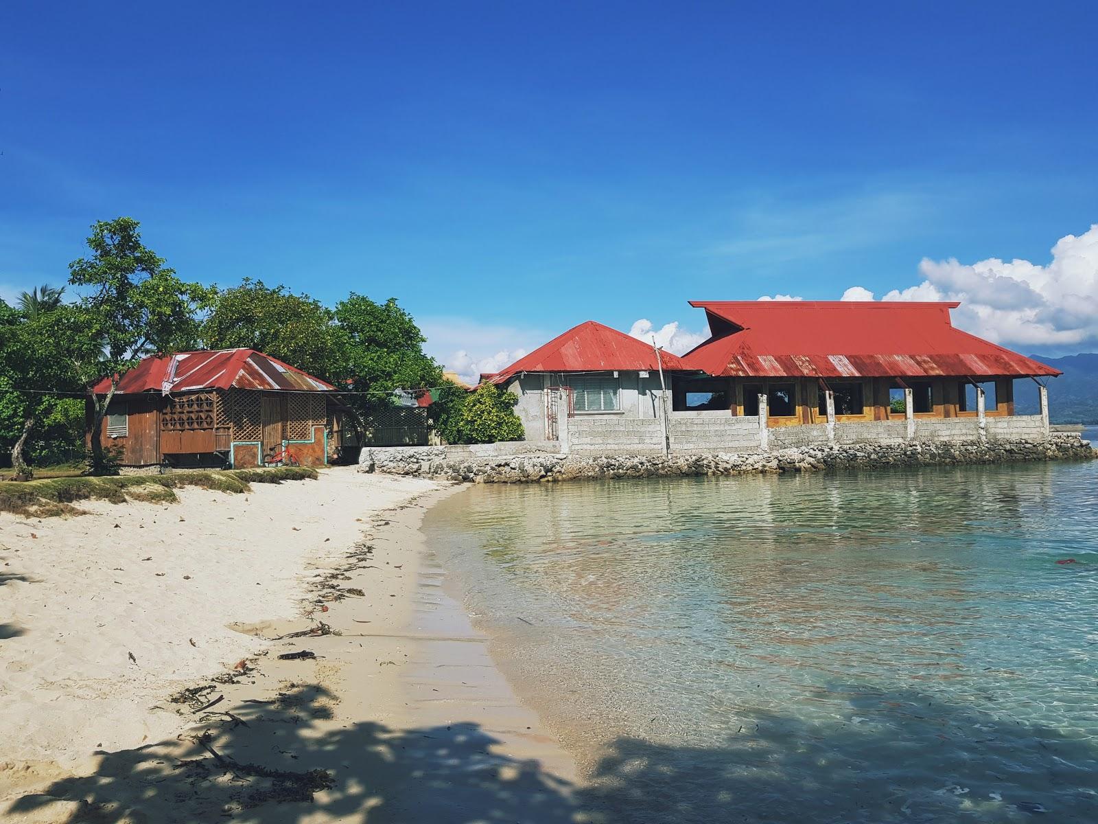 Sandee Basilia White Beach Resort