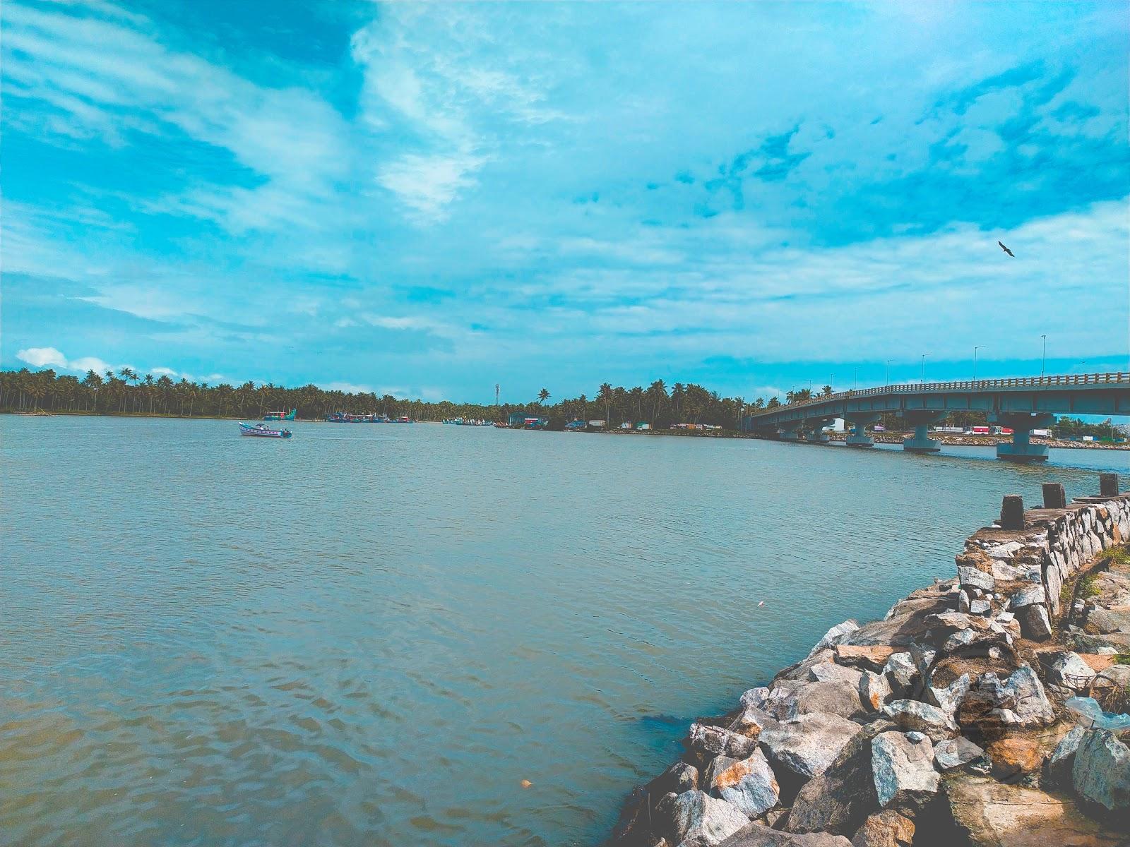 Sandee Muthalapozhi Beach