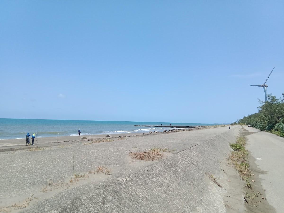 Sandee Xinfeng Beach Photo