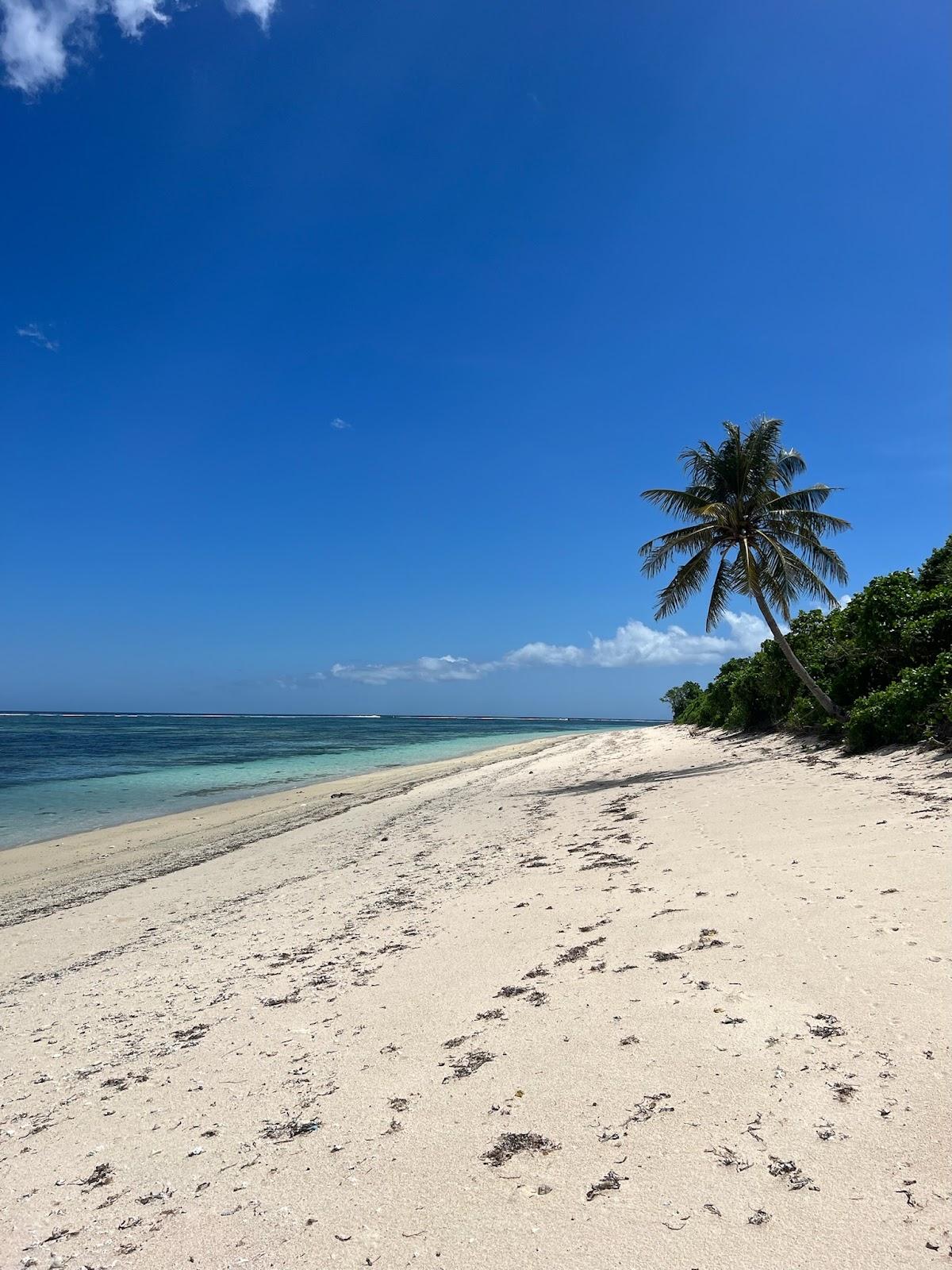 Sandee Wura Homba Beach Photo