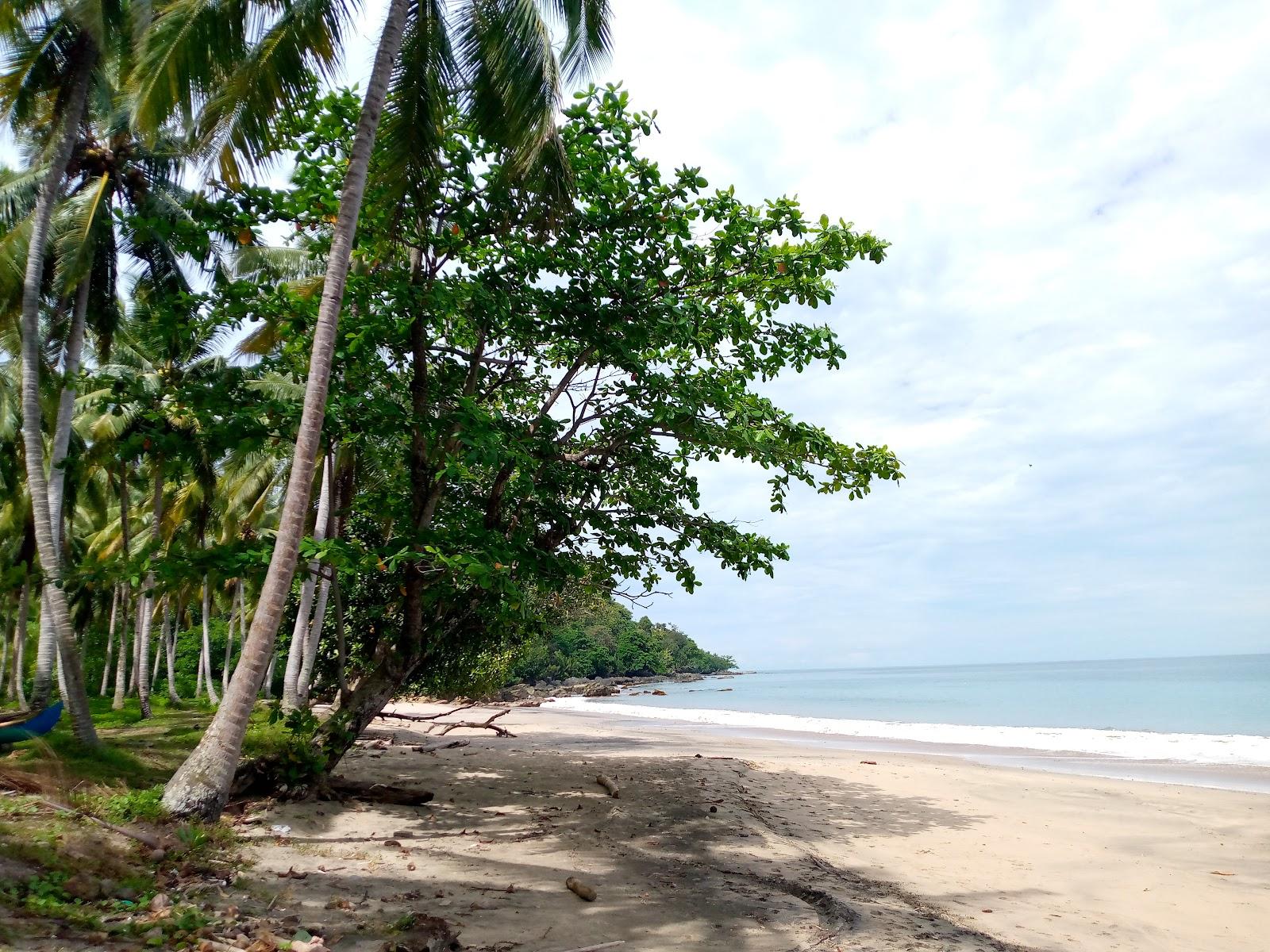 Sandee Pantai Indah Ruguk Photo