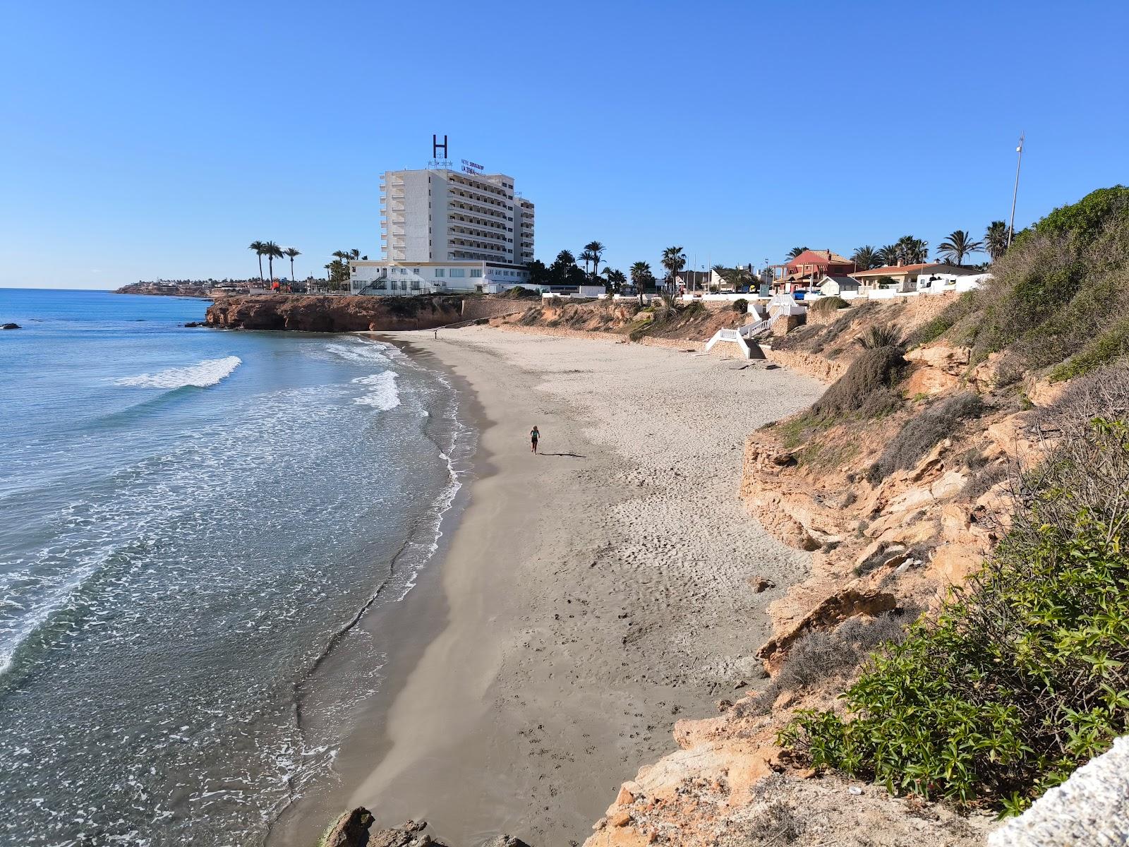Sandee Cala Cerrada / La Zenia