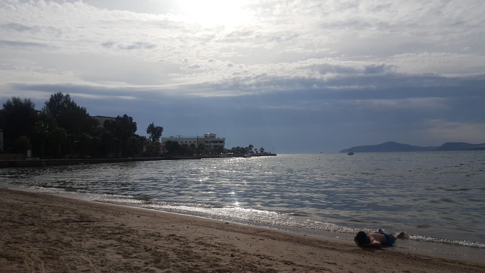 Sandee Manastir Halk Plaji Photo
