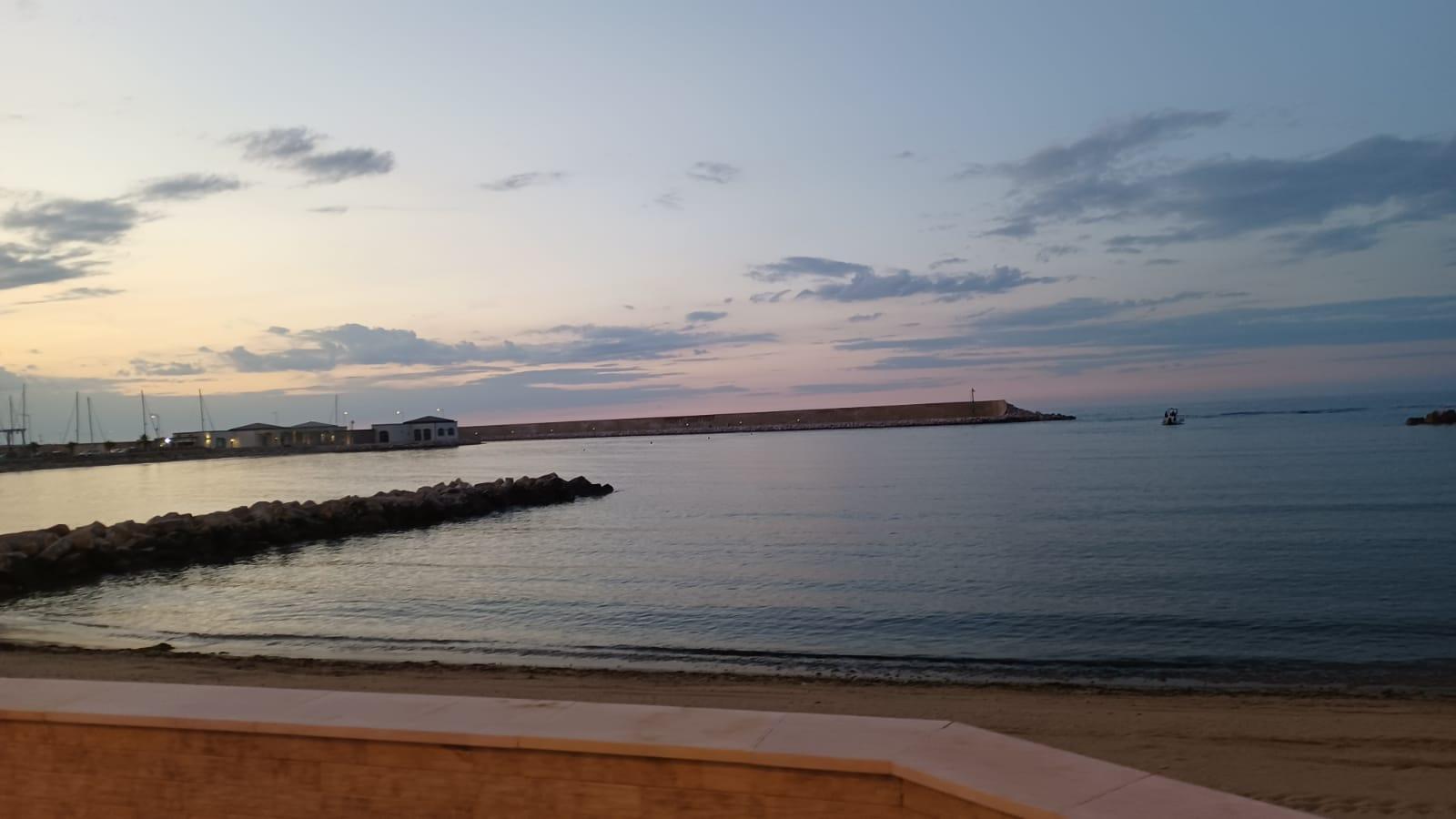 Sandee Spiaggia Di Marina Di Montenero Di Bisaccia