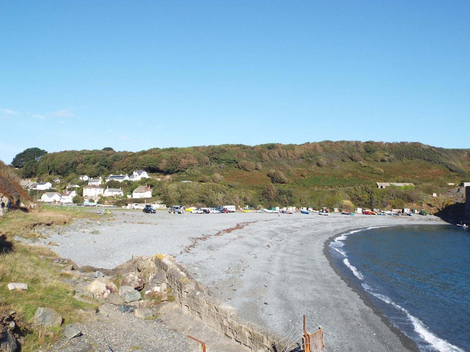 Sandee Porthoustock Beach