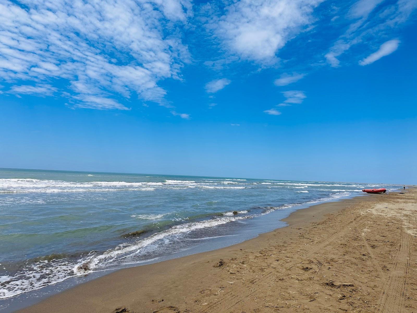 Sandee Seman Beach