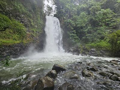 Sandee - Tavoro Falls