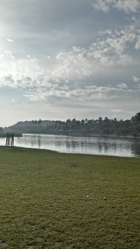 Sandee - Pantai Labuhan Tanjak