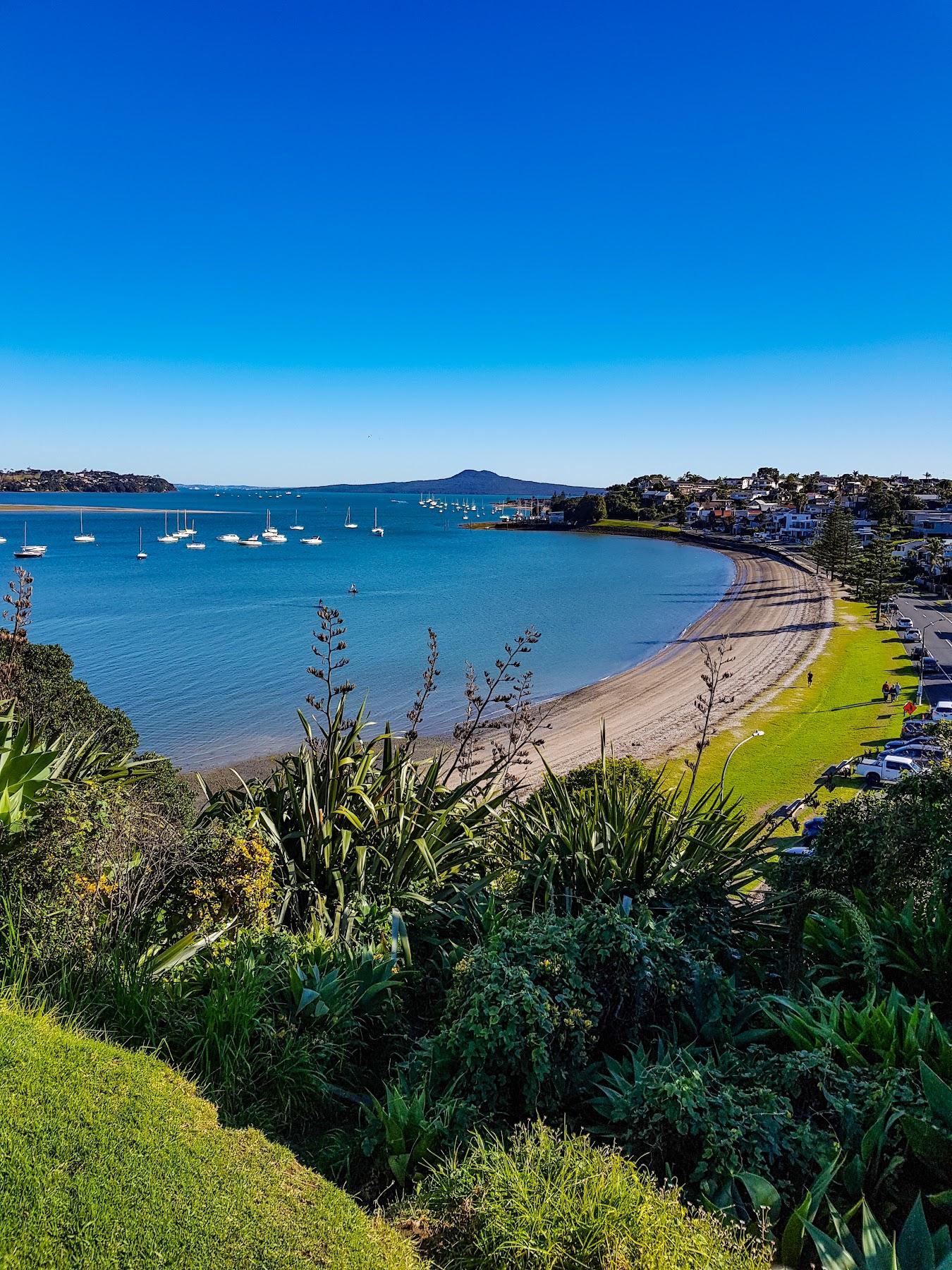 Sandee Bucklands Beach