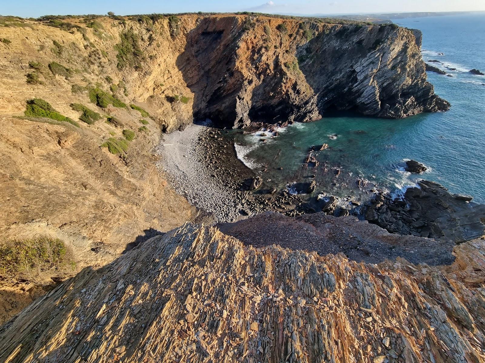 Sandee - Praia Da Lavagueira