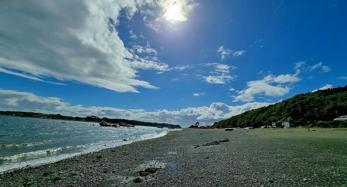 Sandee Caguach Island Photo