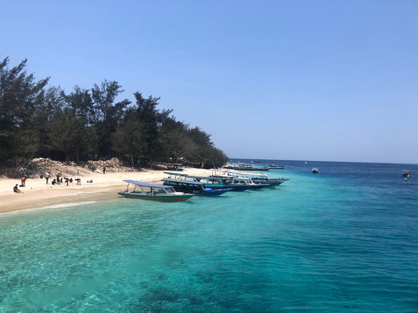 Sandee Gili Air Beach