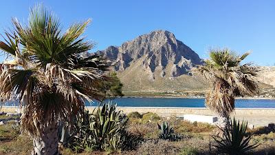 Sandee - Spiaggia Monte Cofano