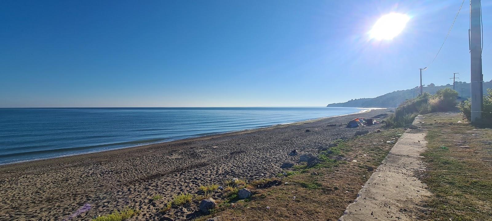 Sandee Harun'Un Yeri Tahirli Koyu Beach