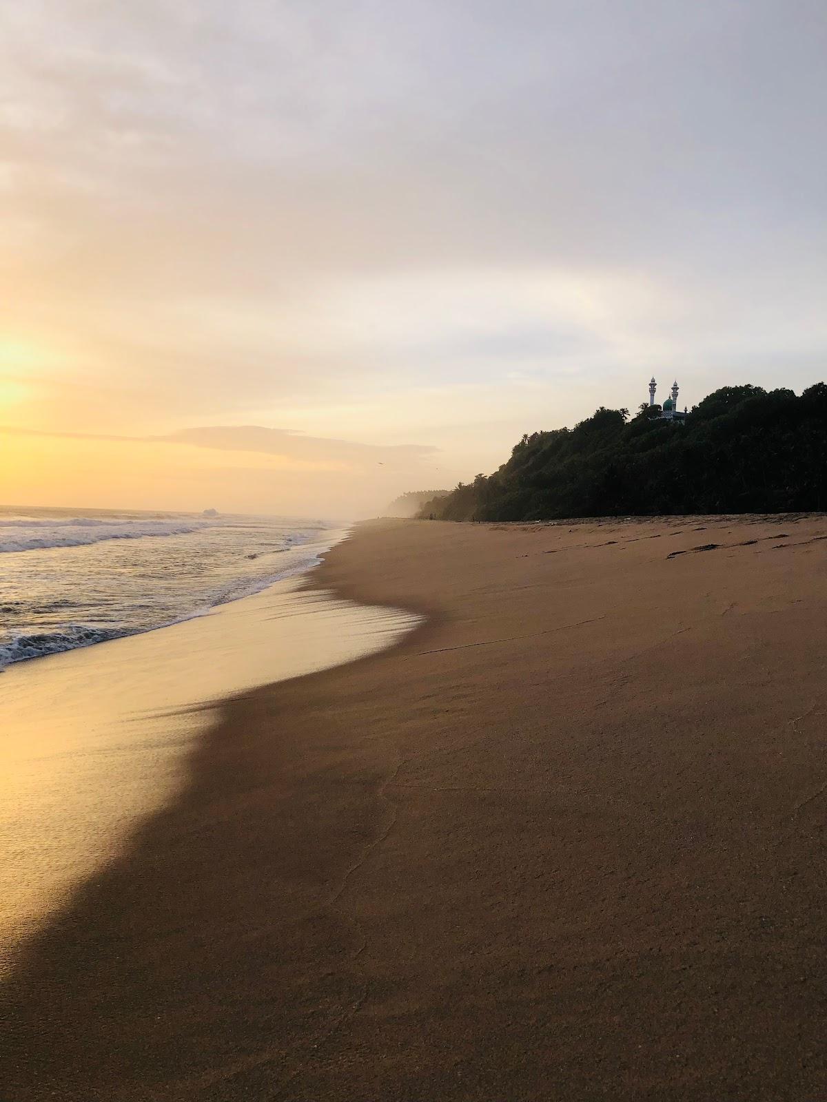 Sandee Vettoor Beach