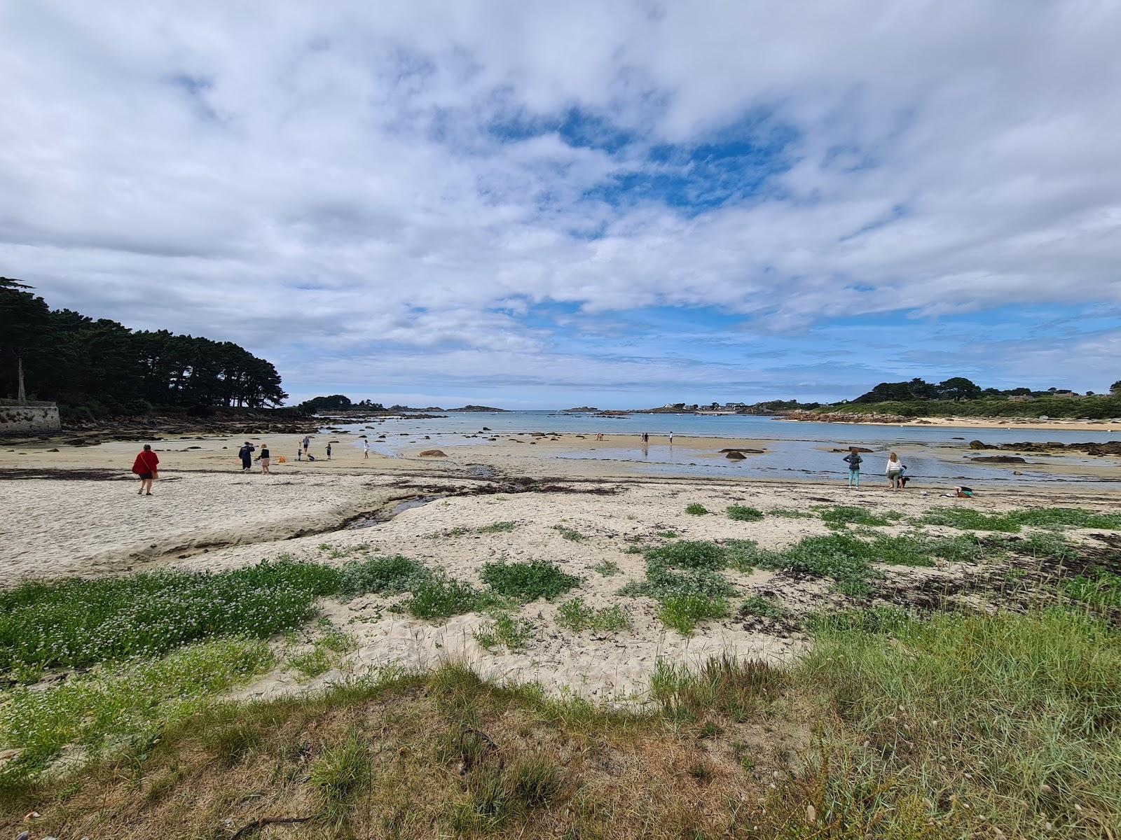 Sandee Plage De Grannec Photo