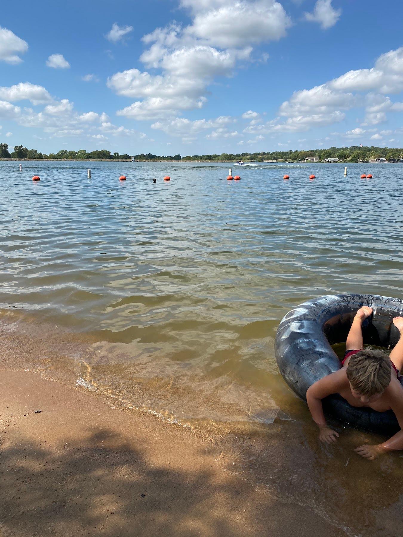 Sandee Lake Ponca Beach Photo