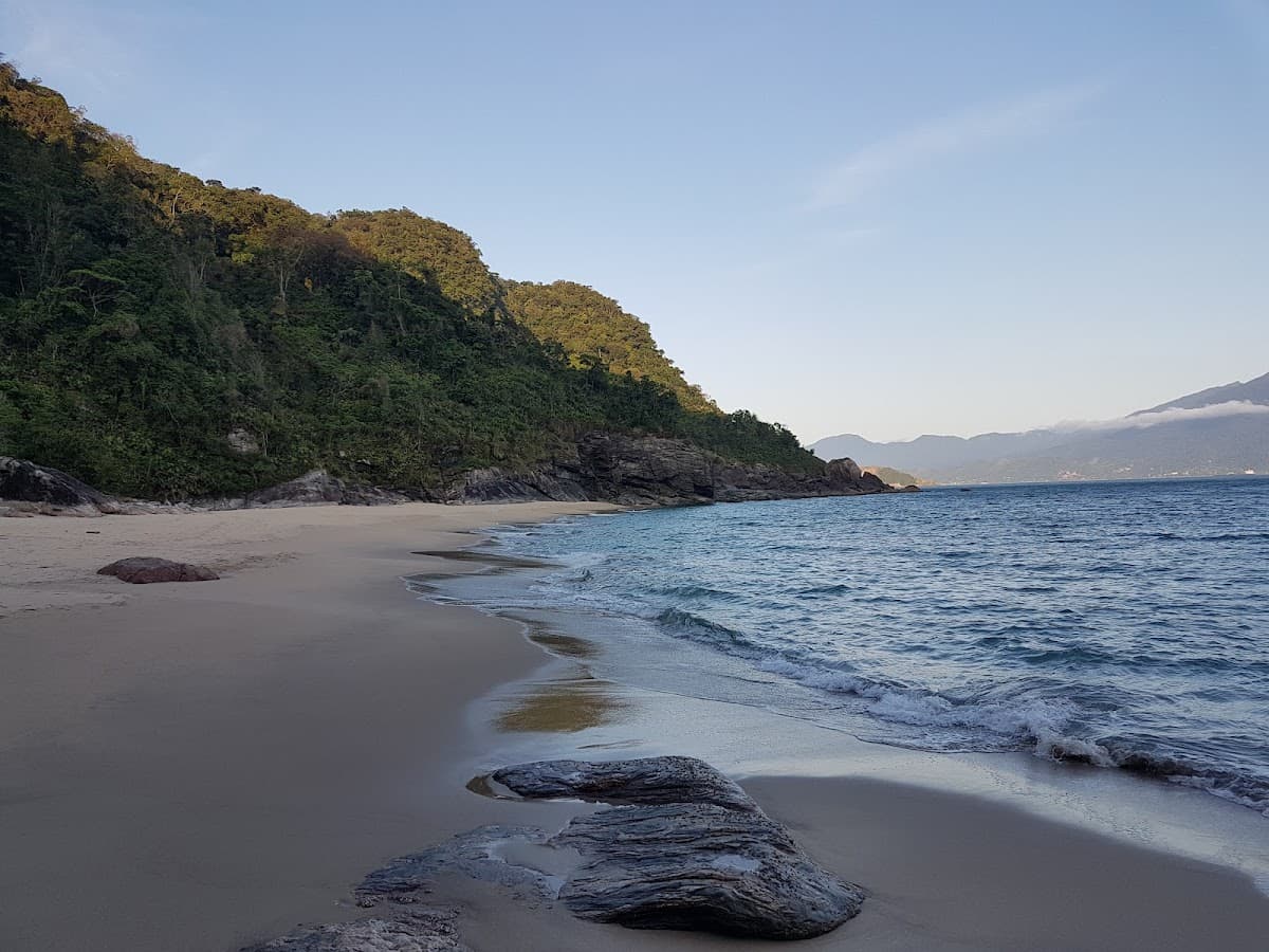 Sandee - Praia Pedra Deserta