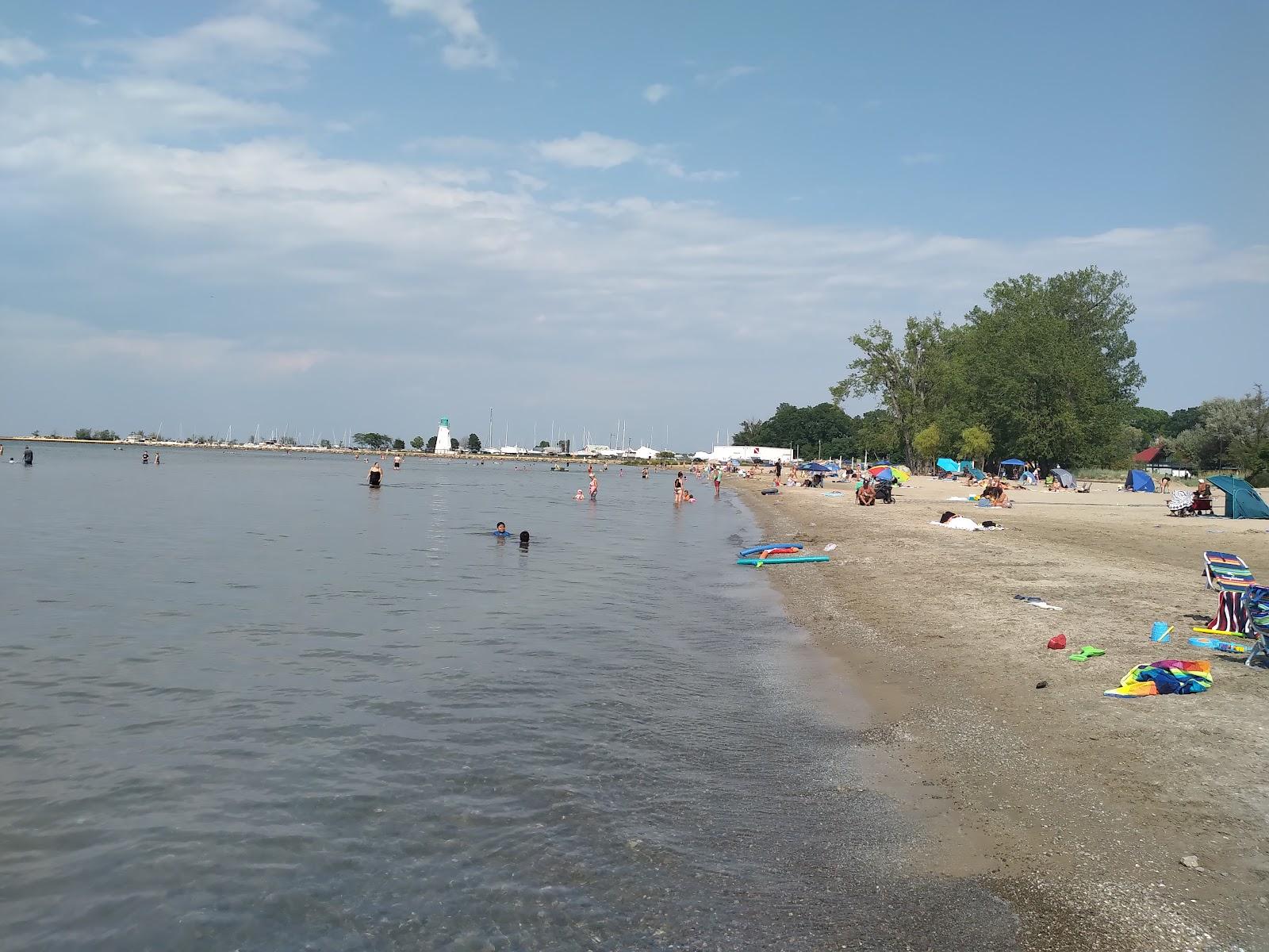 Sandee Lakeside Park Beach