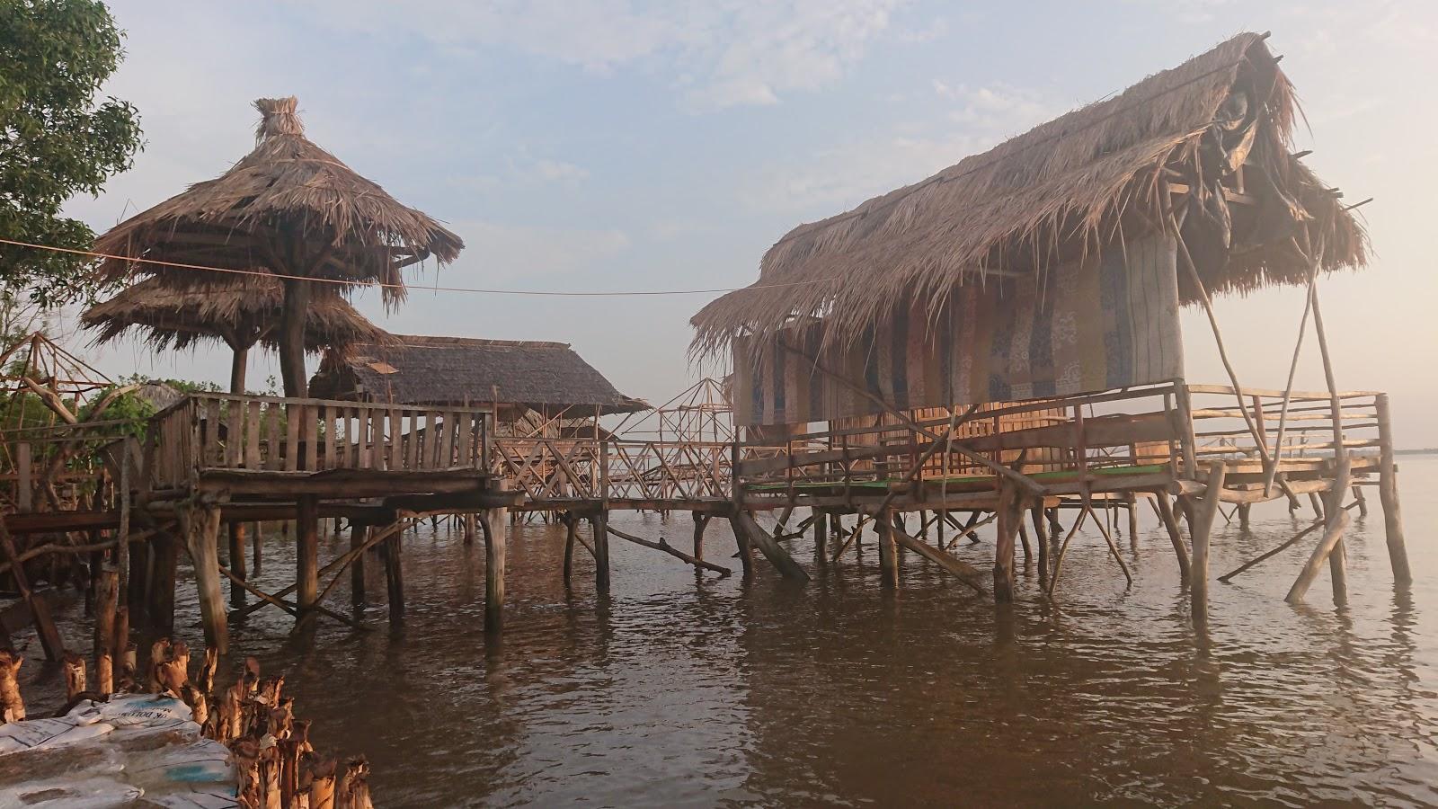 Sandee Pantai Pesona Alam Mundam