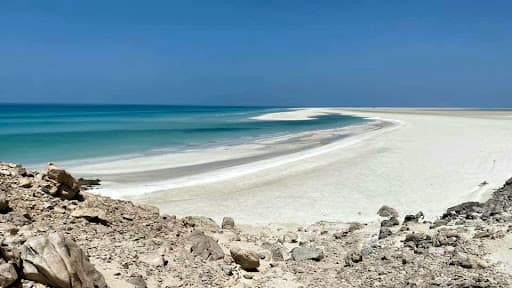 Sandee Qalansiyah Beach Photo