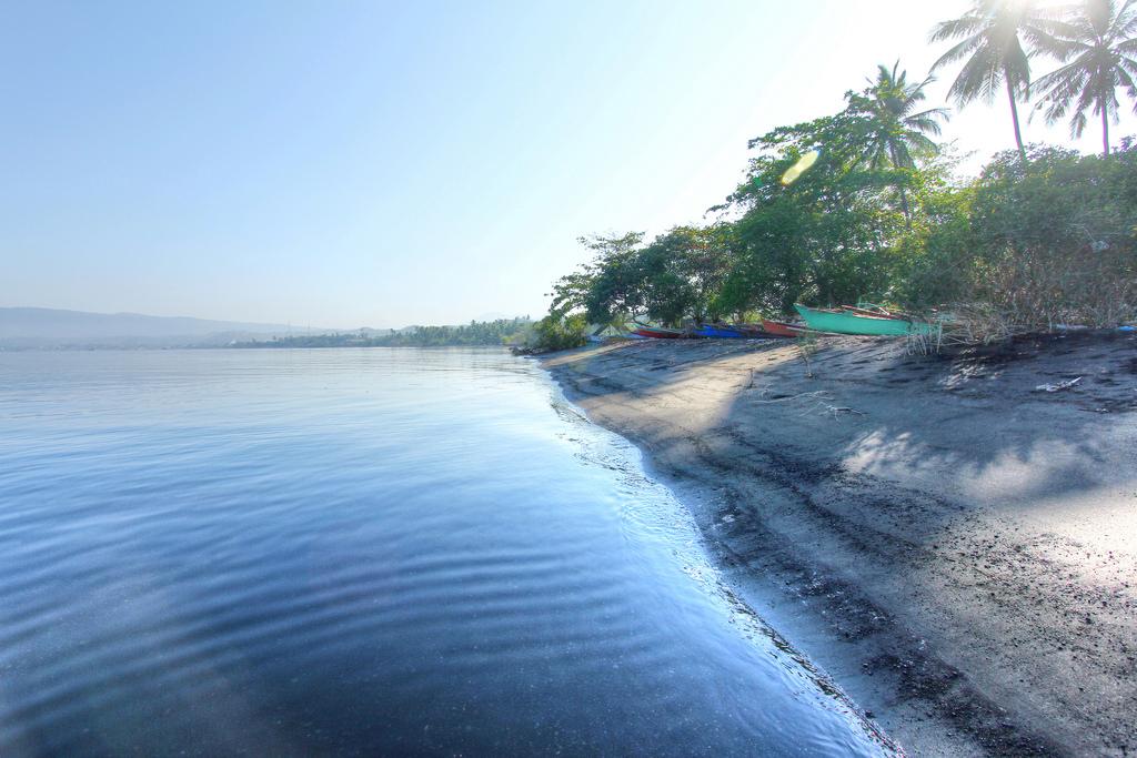 Sandee Pantai Lopana Photo