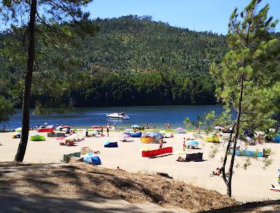 Sandee - Praia Da Lomba