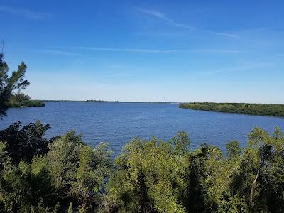 Sandee - Round Island Beach Park